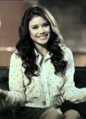 Inesh Putri dalam foto promosi Miss World 2013 di Bali