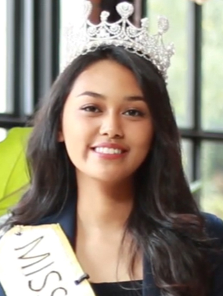 Potret Princess Megonondo — Miss Indonesia 2019